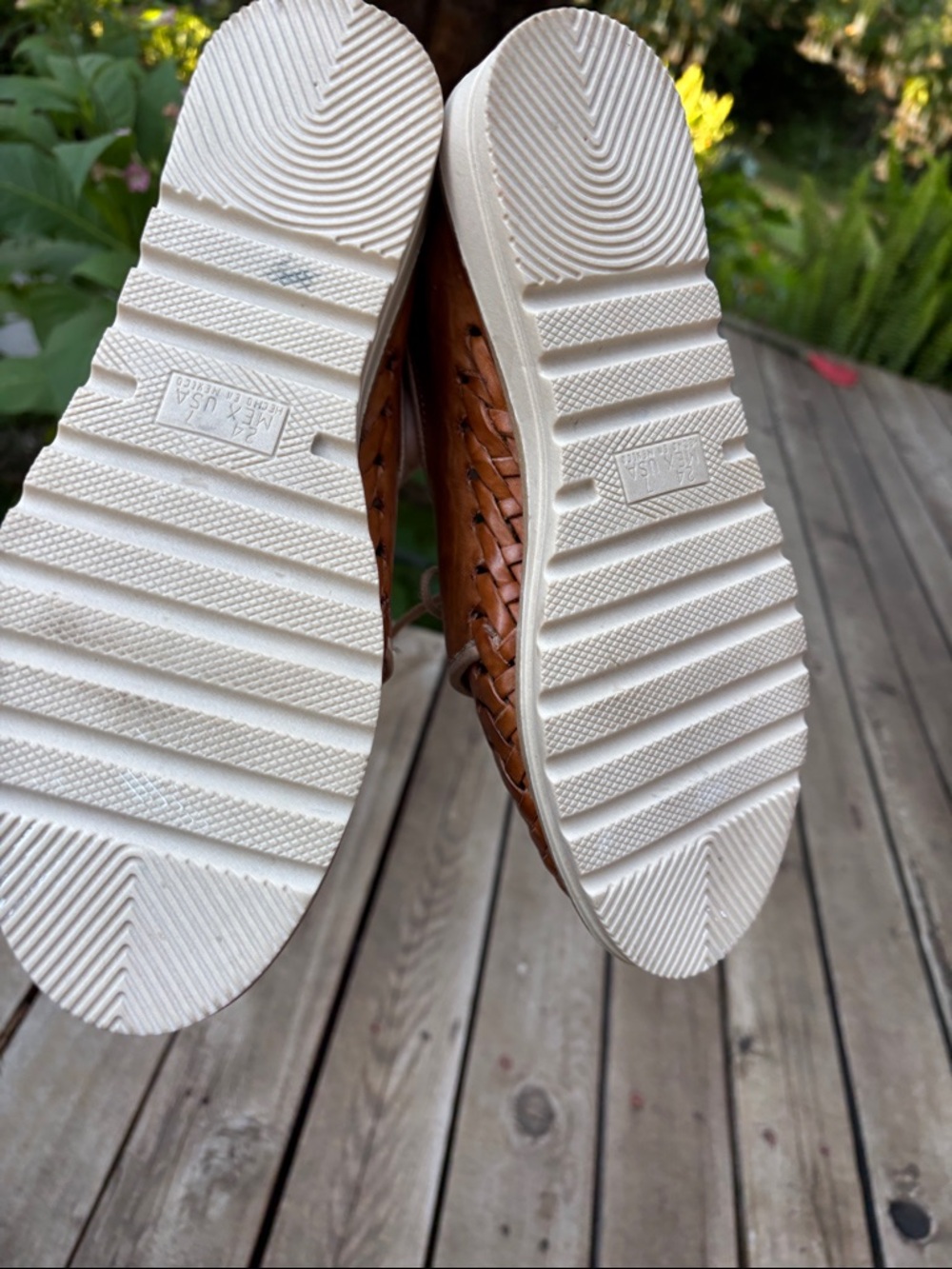 Huaraches (7) Embossed Brown Leather Sunflower & Woven Design Lace-up Loafer - Picture 8 of 12